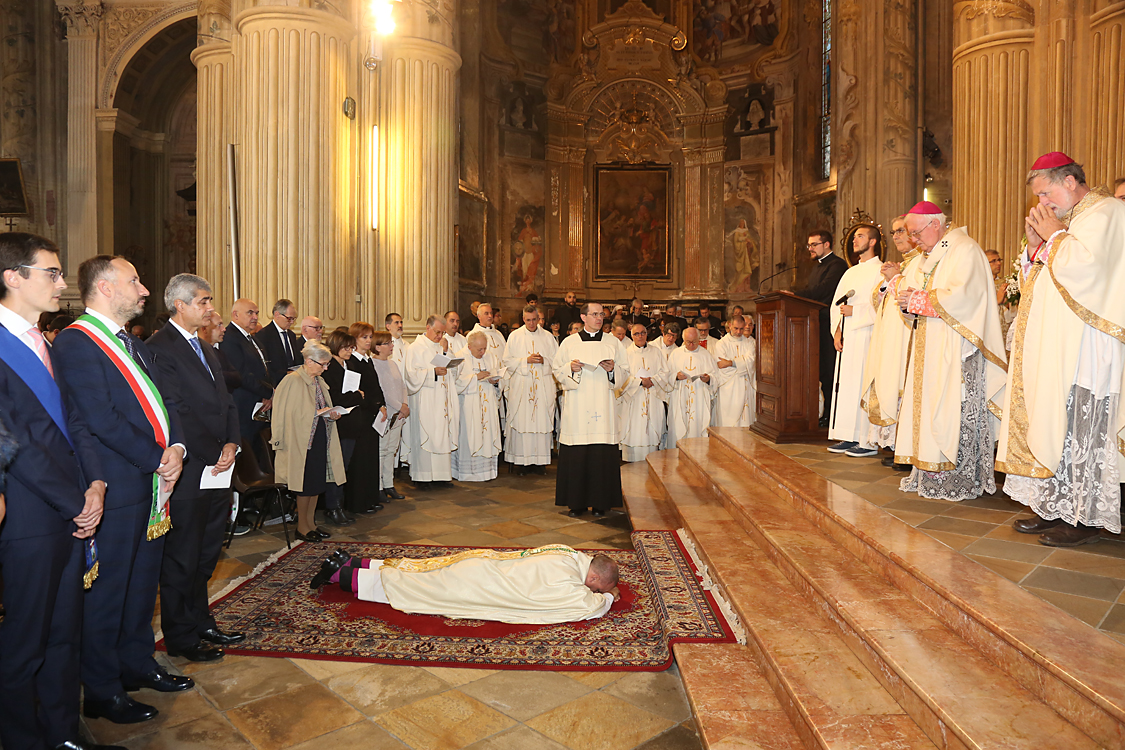 Monsignor Marco Prastaro Vescovo di Asti_194.jpg